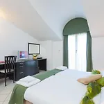 Milenij Otel 4*