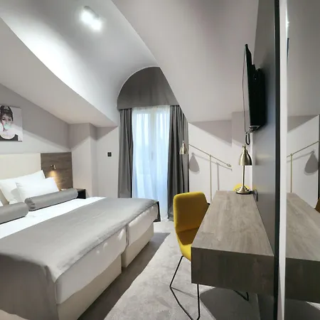 Hotel Milenij Makarska