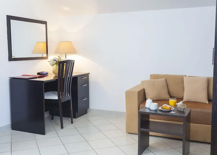 Milenij Otel Makarska