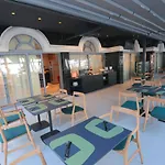 Hotell Milenij 4*