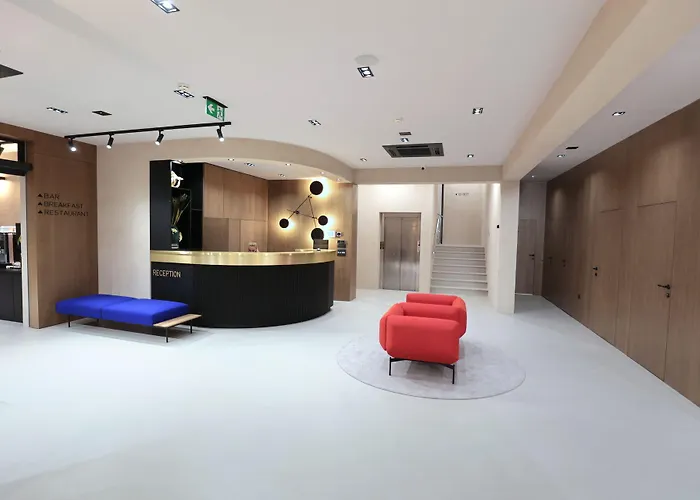 米莱尼耶酒店 4* 马卡尔斯卡